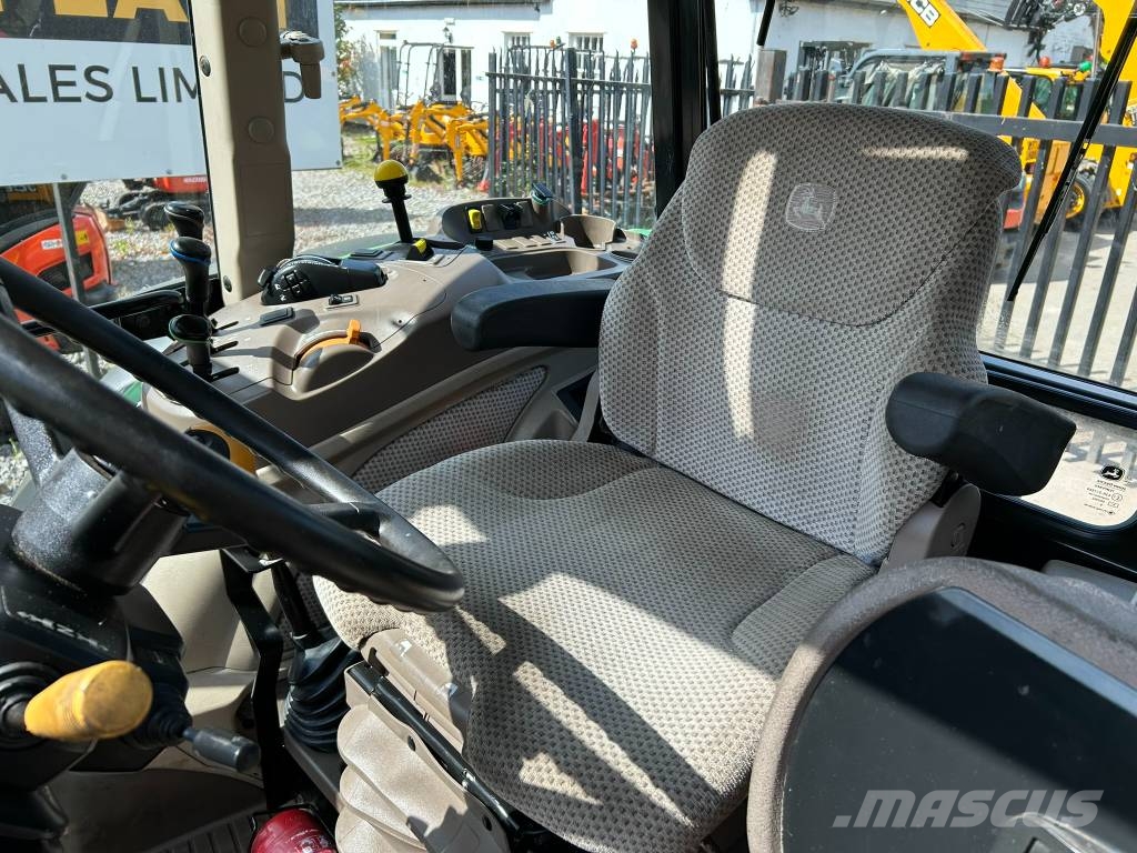 John Deere 5100 M Трактори
