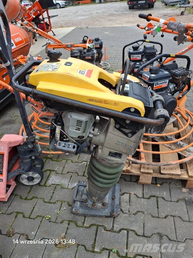 Wacker Neuson BS 60-4 S دكاكات أفقية