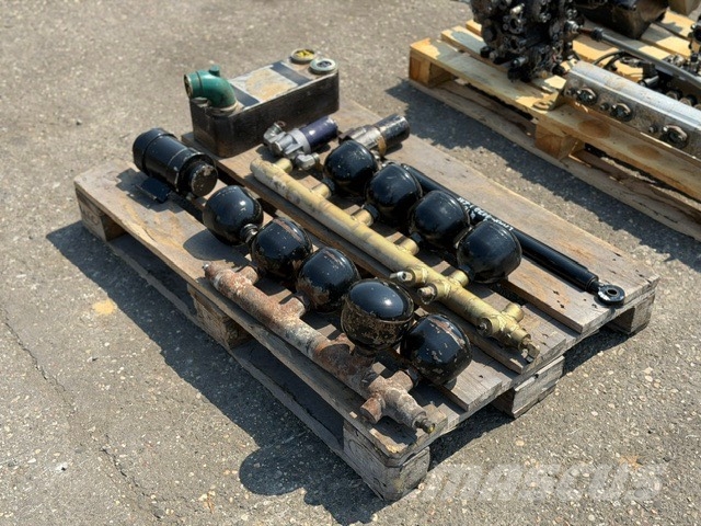 Volvo A 40 D USED HYDRAULIC PARTS Hidráulicos