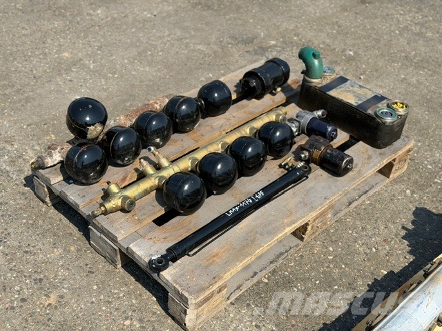 Volvo A 40 D USED HYDRAULIC PARTS Hidráulicos