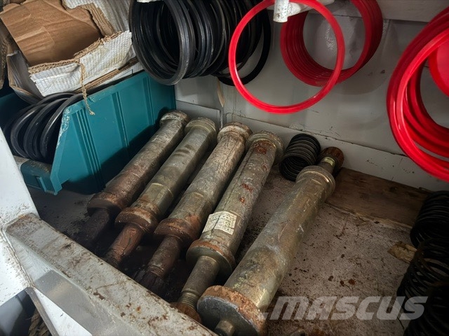 Gardner-Denver Emsco, Ideco, Bomco, HH MUD PUMP COMPLET PARTS Oprema i rezervni dijelovi za bušenje