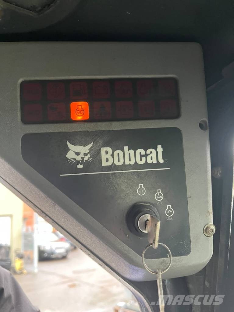 Bobcat 753 Mini chargeuse