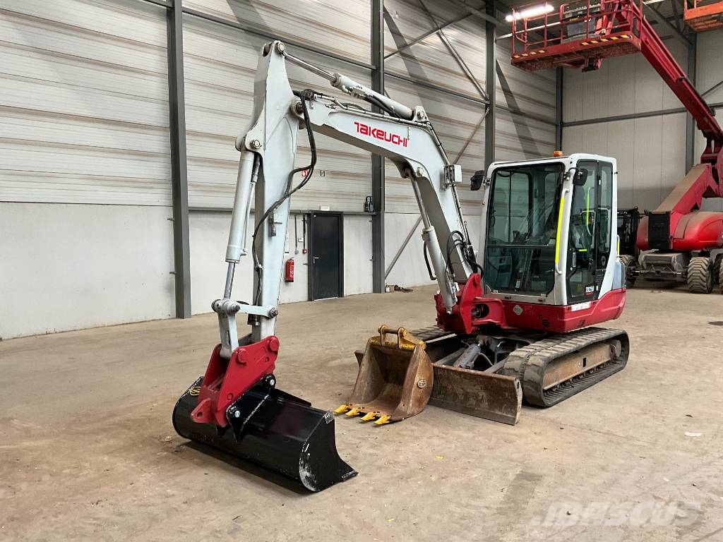 Takeuchi TB 250 Міні-екскаватори < 7т