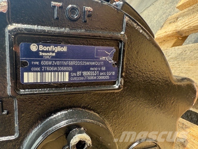 Bonfiglioli 606W3VB11/REXROTH A10VE45 FINAL DRIVE Коробка передач