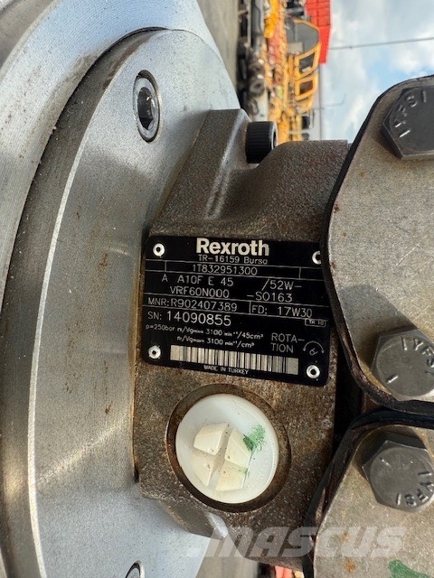 Bonfiglioli 606W3VB11/REXROTH A10VE45 FINAL DRIVE Коробка передач
