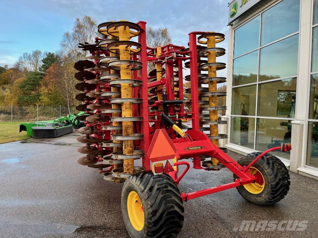 Väderstad Carrier XL 525 زحافات ساحقة