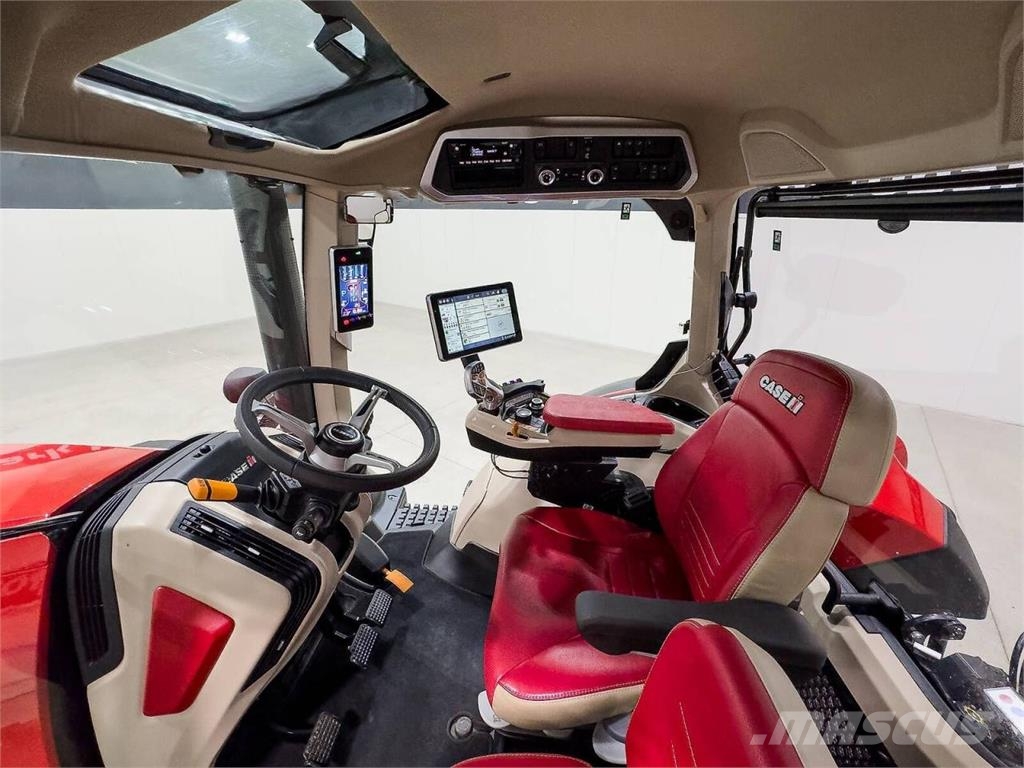 Case IH IH Optum 300 CVX Трактори