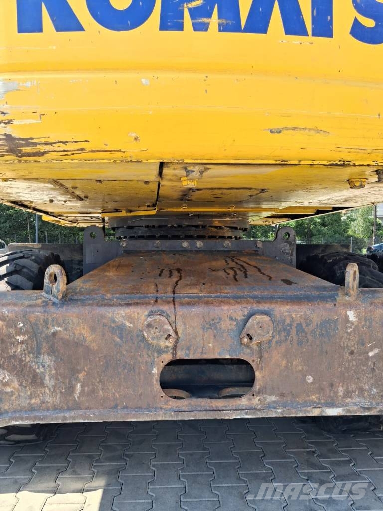 Komatsu PW 220-7 Pyöräkaivukoneet