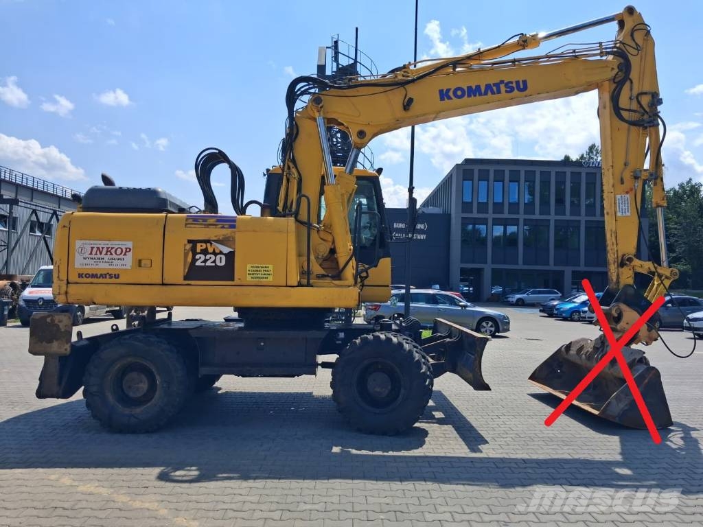 Komatsu PW 220-7 Pyöräkaivukoneet