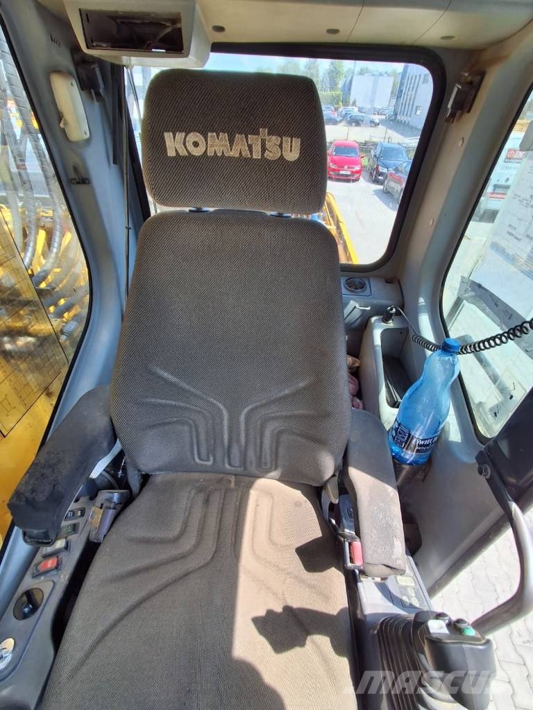 Komatsu PW 220-7 Pyöräkaivukoneet
