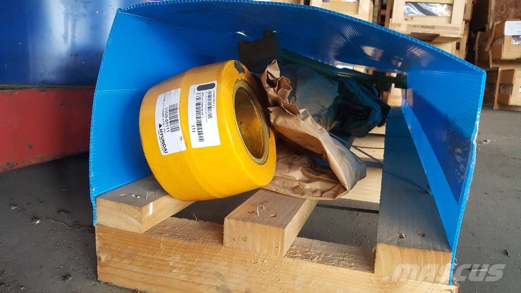 Hyundai Boom Cylinder RH - R320 LC-7, 31N9-50111 Υδραυλικά