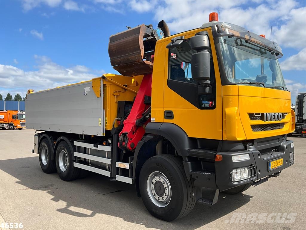Iveco Trakker AD380T41W 6x6 Palfinger 15 Tonmeter Z-kraa Bañeras basculantes usadas