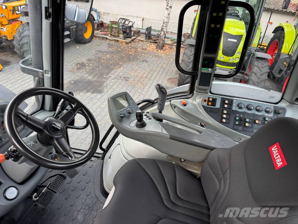 Valtra T151e ADVANCE Traktorer