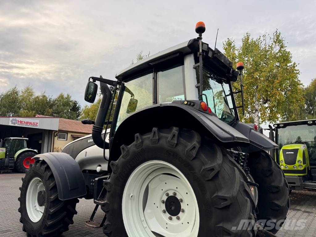 Valtra T151e ADVANCE Traktorer