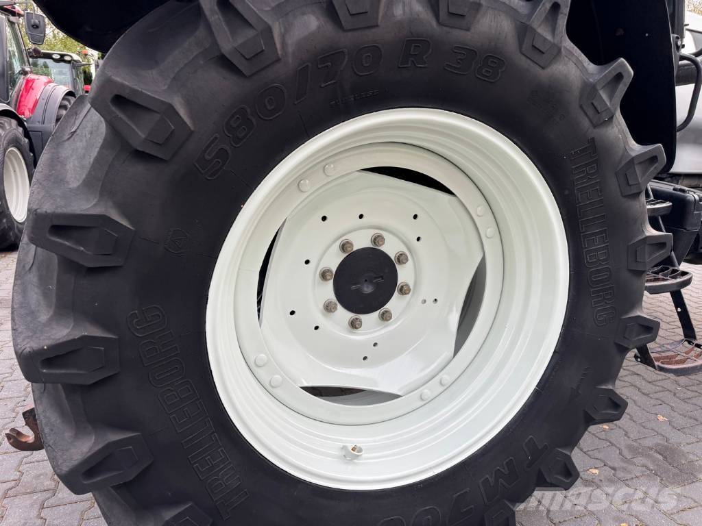 Valtra T151e ADVANCE Traktorer