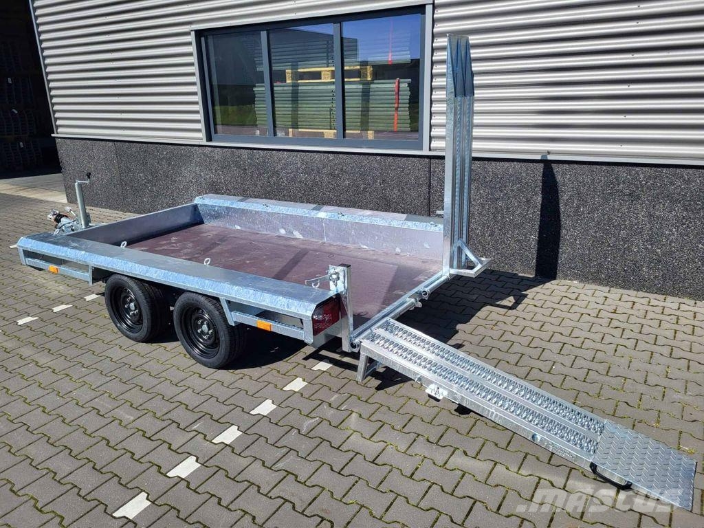 Vlemmix machinetransporter 300x150 Niski utovarivači
