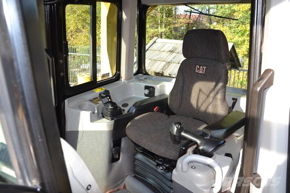 CAT D 6 T LGP, SYSTEM ONE Kāpurķēžu buldozeri