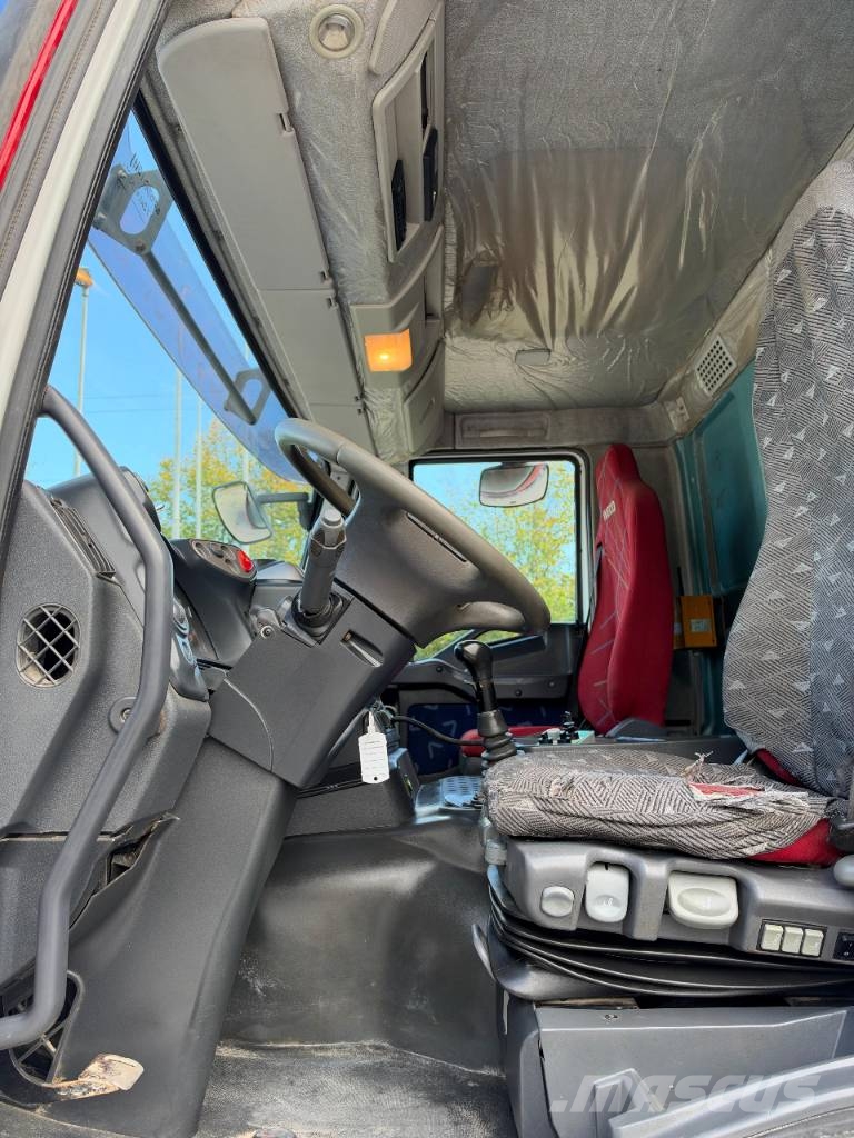 Iveco TRAKKER Автобетоновози
