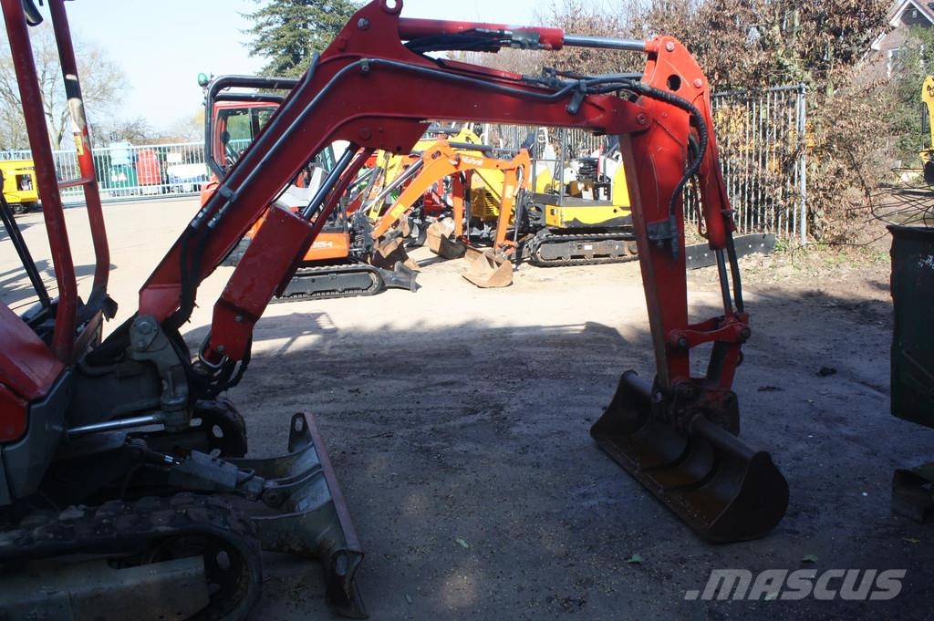 Yanmar SV26 SV26 حفارات صغيرة أقل من 7 طن (حفارات صغيرة)