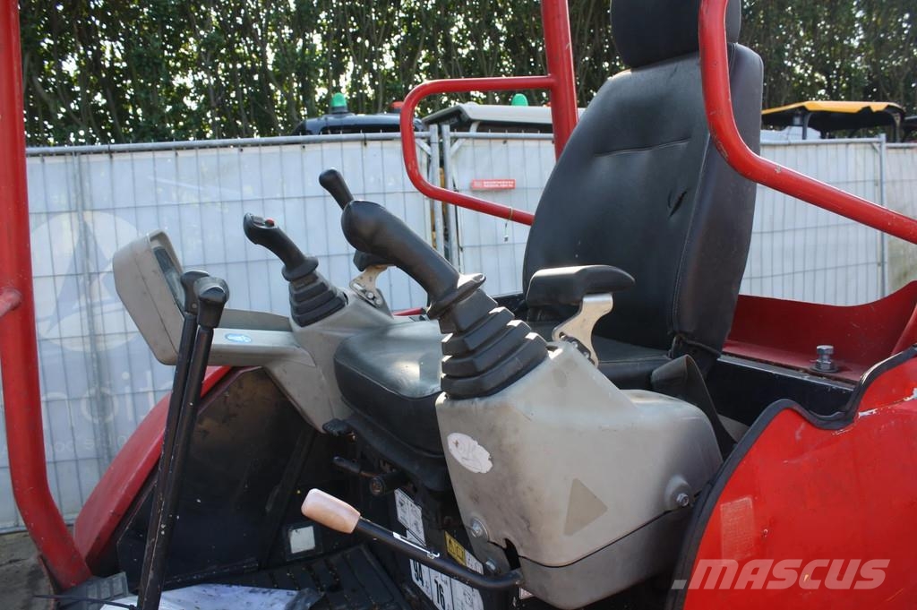 Yanmar SV26 SV26 حفارات صغيرة أقل من 7 طن (حفارات صغيرة)