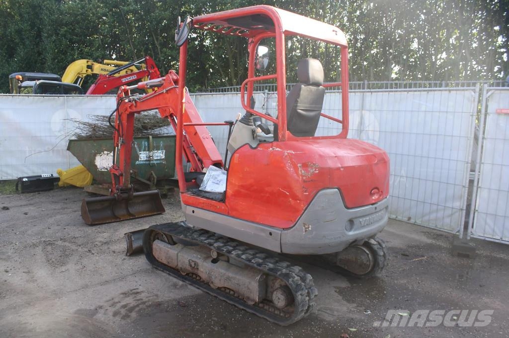 Yanmar SV26 SV26 حفارات صغيرة أقل من 7 طن (حفارات صغيرة)