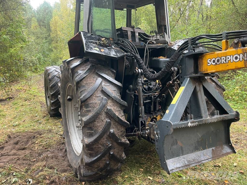 Massey Ferguson 3645 Šumski traktori
