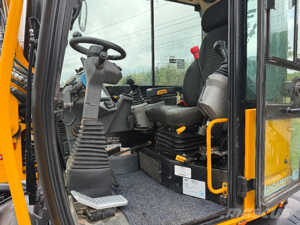 JCB 110 W Hydradig med vagn och mycket redskap Escavatori gommati