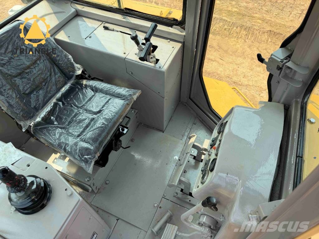 CAT D 7 G lánctalpas dózerek