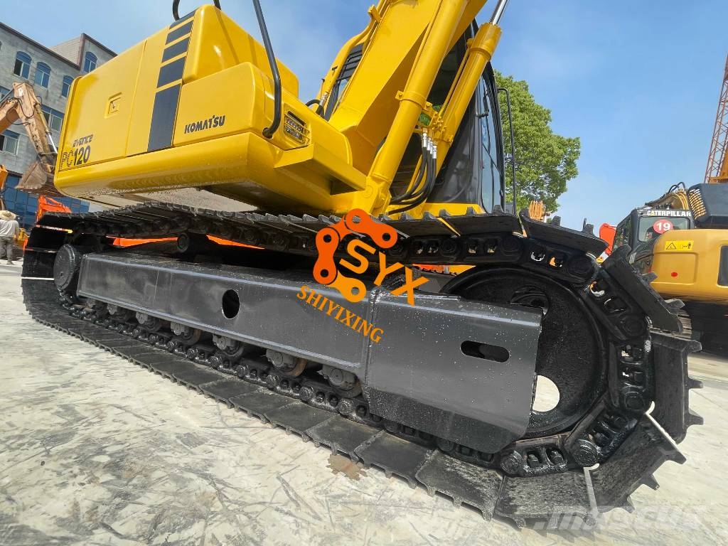 Komatsu PC 120 대형 굴삭기 29톤 이상