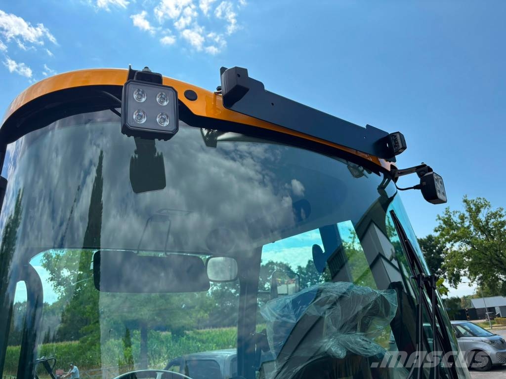 JCB 409 لوادر بعجل