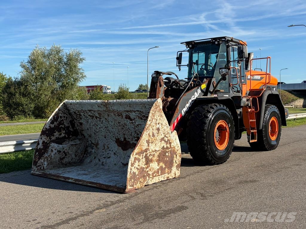 Doosan DL380-7 Kolesni nakladalci