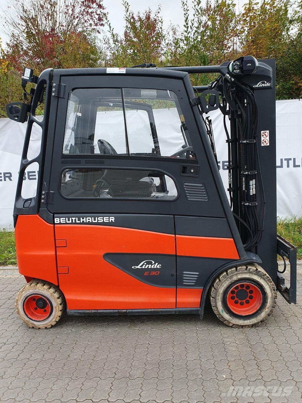 Linde E30/600HL Container Elektriniai šakiniai krautuvai