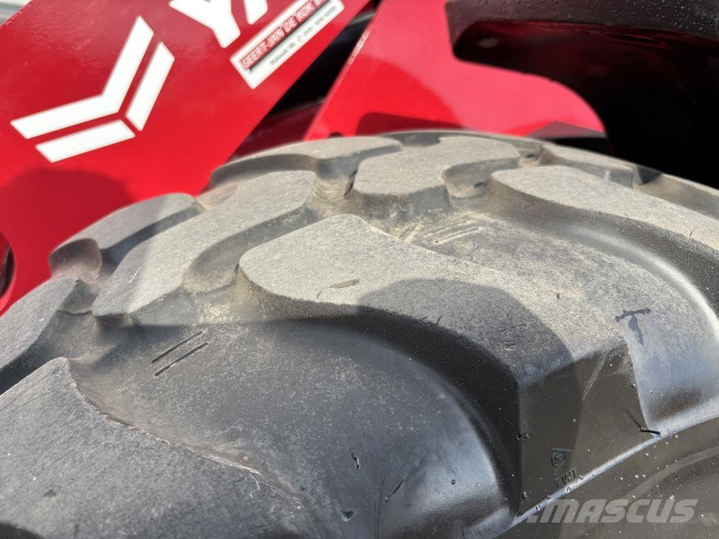 Yanmar V100 (Schaeff TL100) Kolesni nakladalci