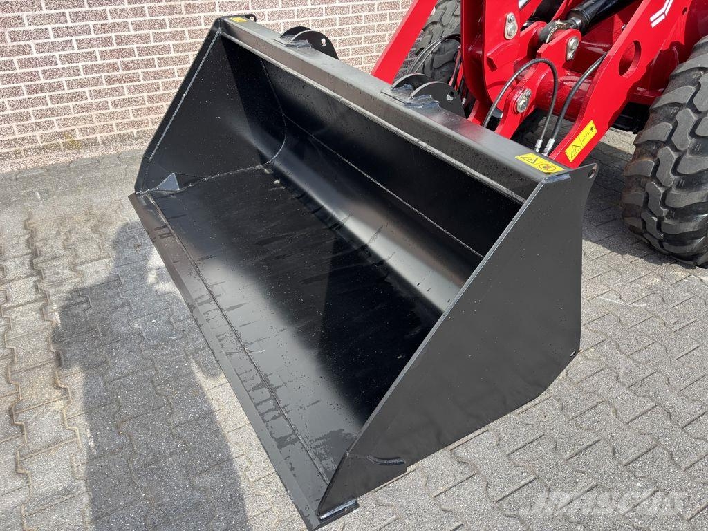 Yanmar V100 (Schaeff TL100) Kolesni nakladalci