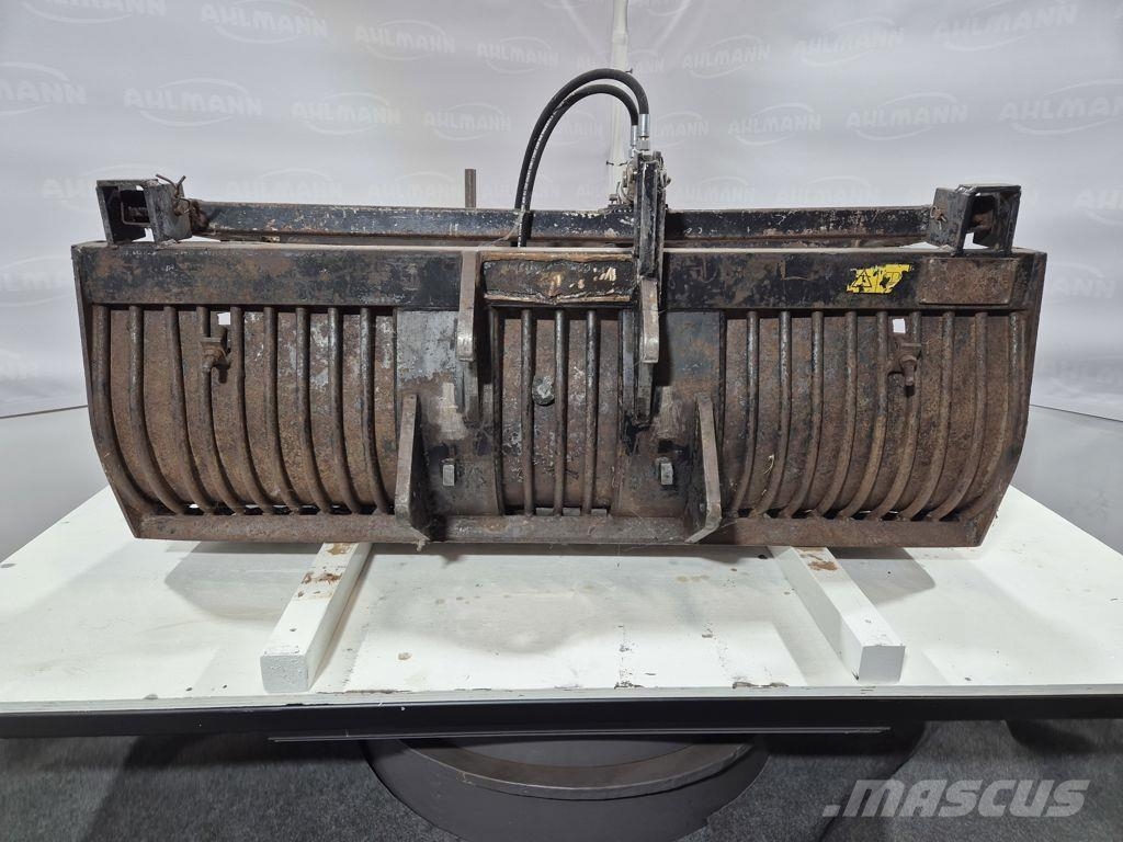 Ahlmann AZ45/AS600 puinbak met bovenklem Kašike / Korpe