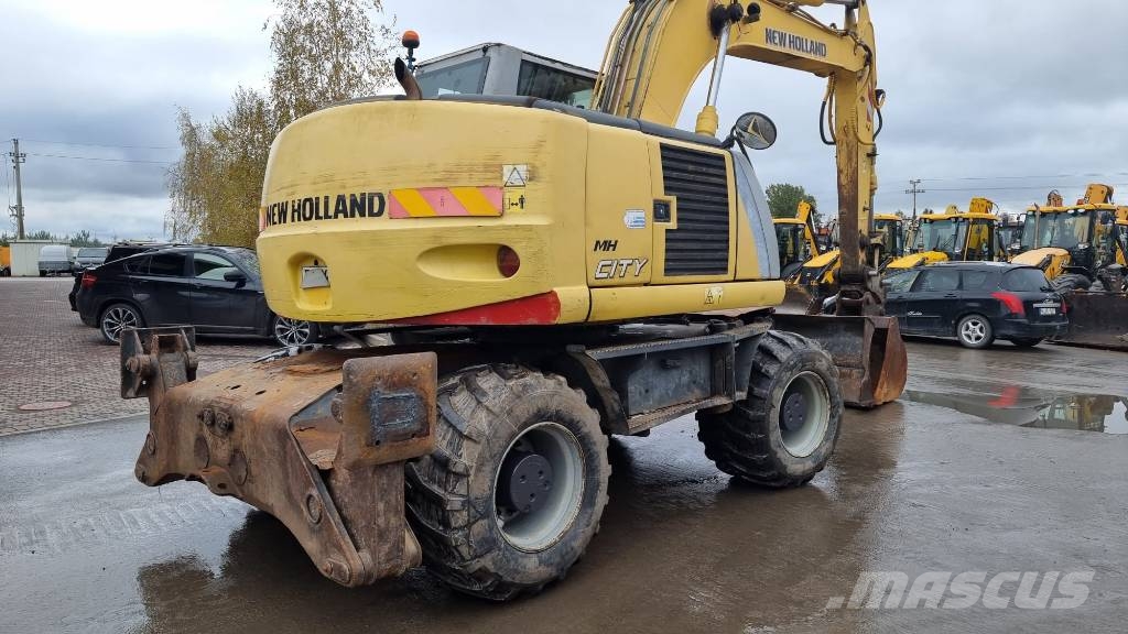 New Holland MH City Ratiniai ekskavatoriai