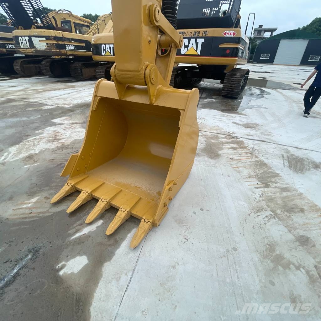 CAT 320 C L Pelle sur chenilles