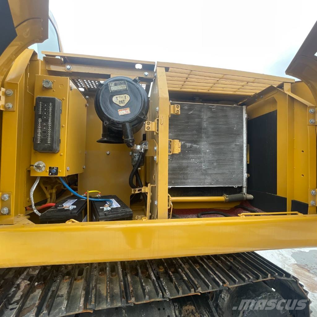 CAT 320 C L Pelle sur chenilles