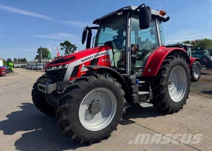 Massey Ferguson 5S.115 Traktoren