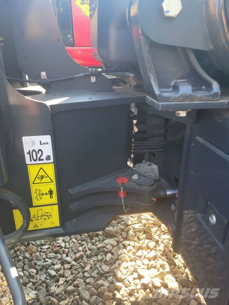 Komatsu WA100M-8 Utovarivači na kotačima