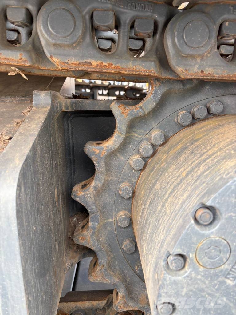 Hyundai R 245 LR (New / Non CE Certified) Escavatori a lunga portata