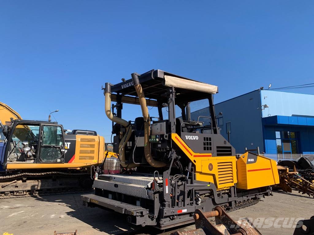 Volvo ABG 6820 Strassenfertiger
