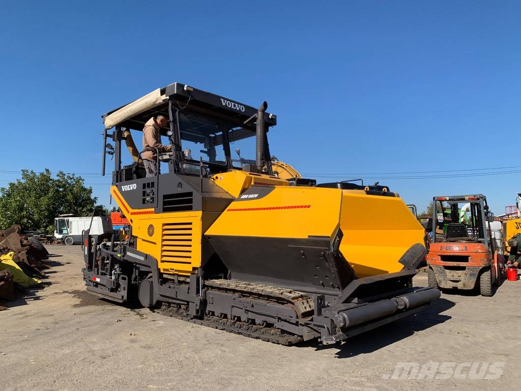 Volvo ABG 6820 Strassenfertiger