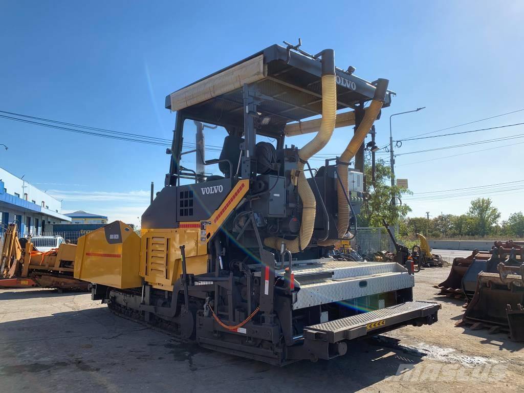 Volvo ABG 6820 Strassenfertiger