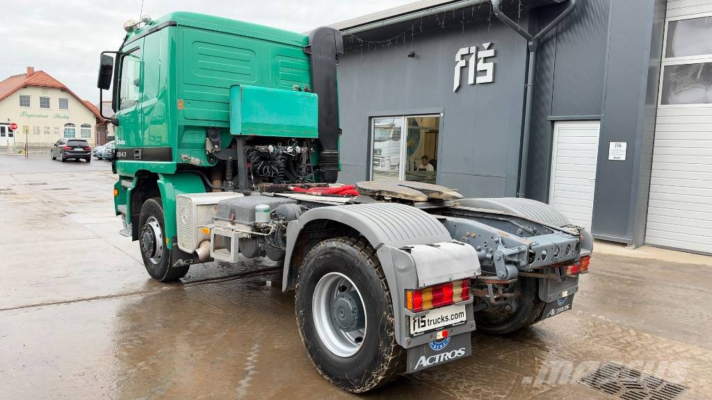 Mercedes-Benz ACTROS 2043 AS 4x4 tractor unit - tipp hyd. Sattelzugmaschinen