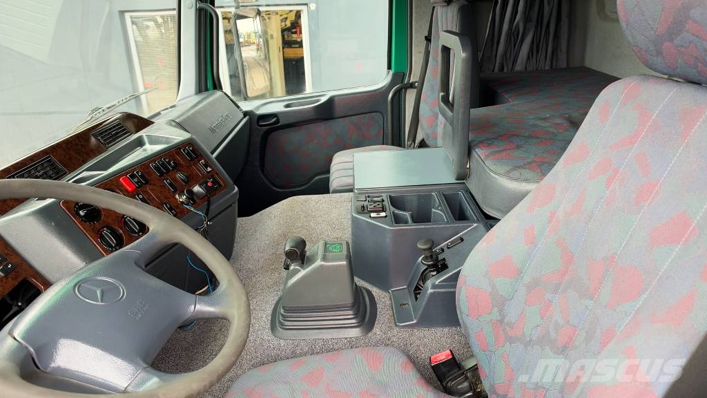 Mercedes-Benz ACTROS 2043 AS 4x4 tractor unit - tipp hyd. Sattelzugmaschinen
