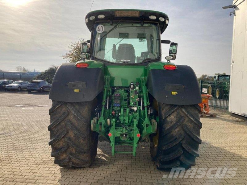 John Deere 8370R Traktorid