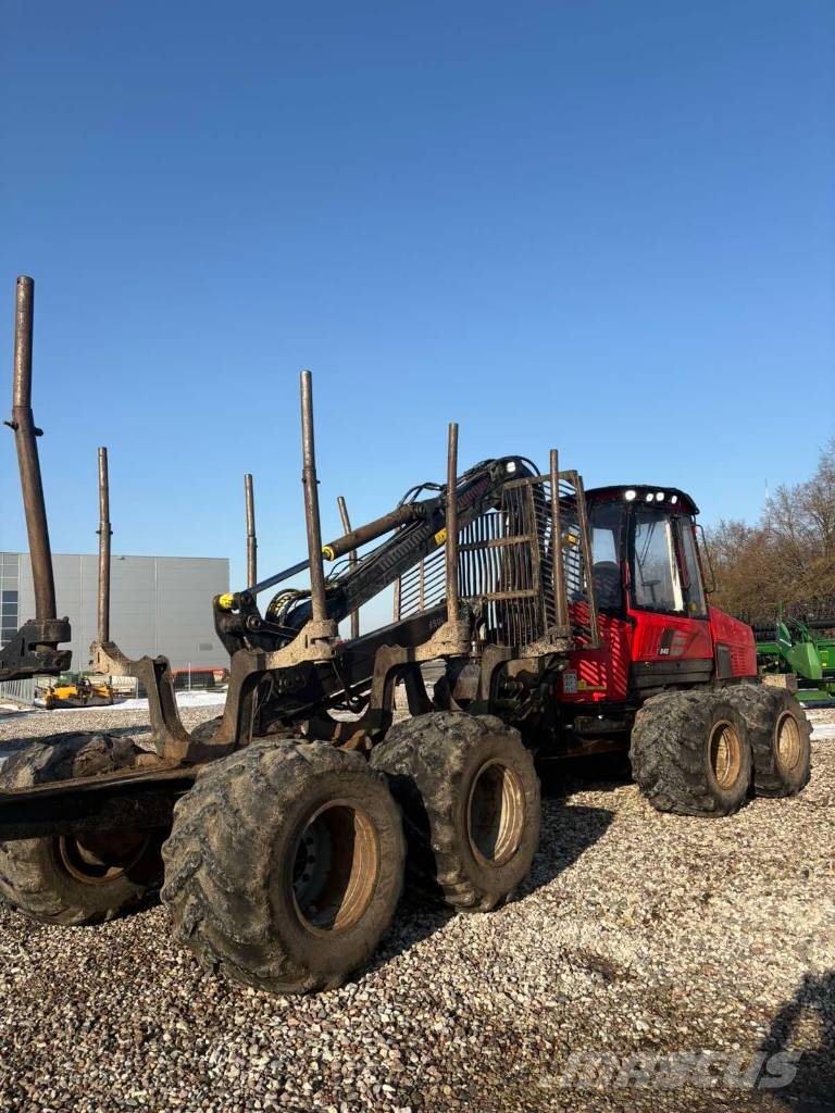 Komatsu 845 Forvarderi