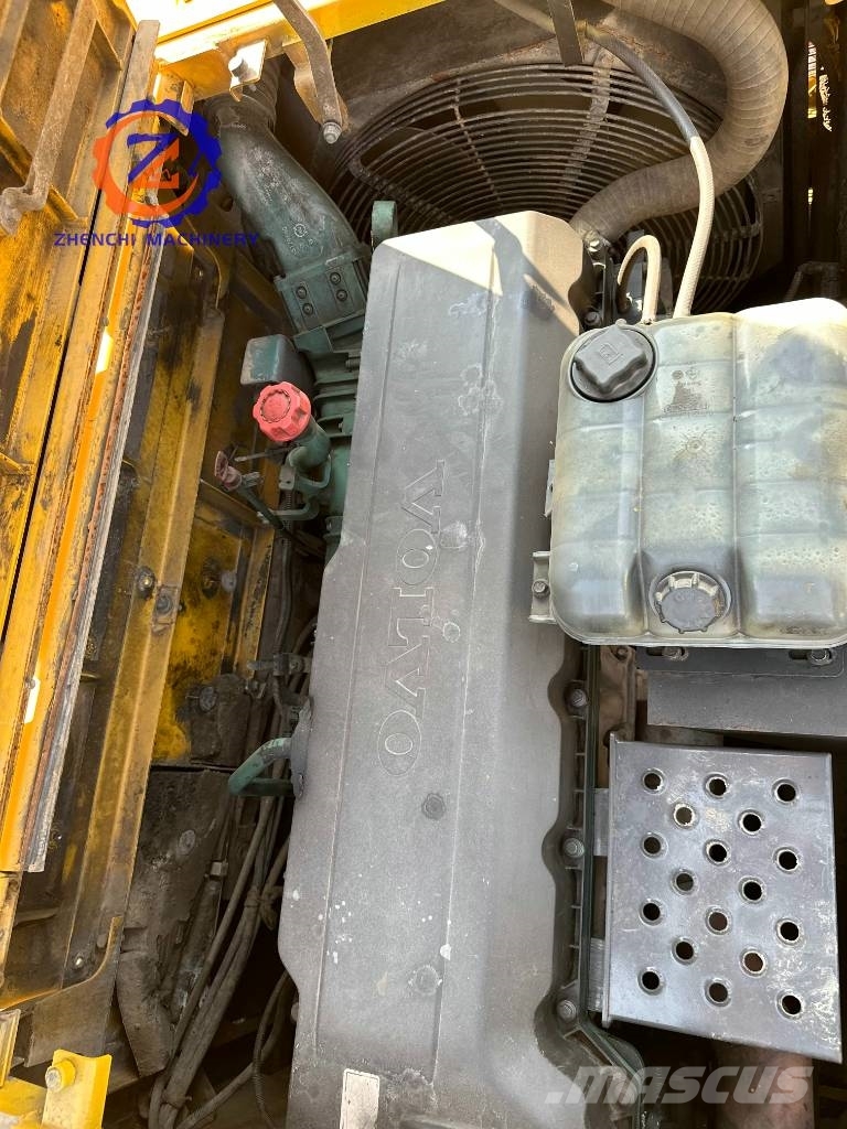 Volvo EC 480 D L/Well condition /Great condition/Sweden Bageri guseničari