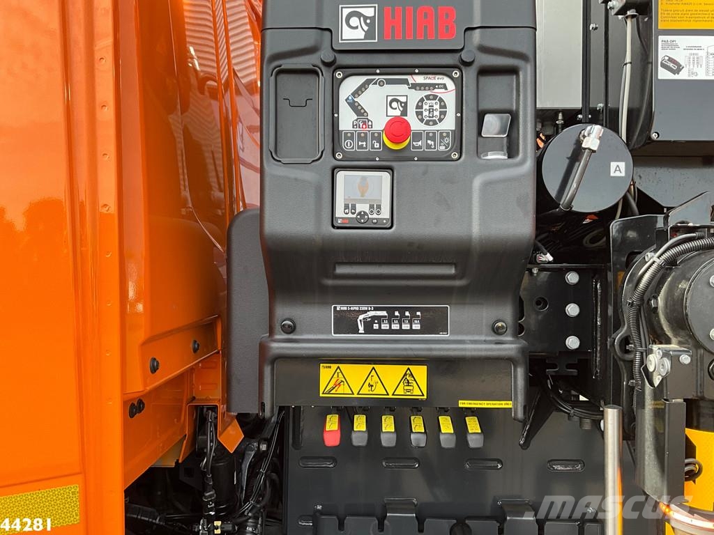 DAF FAN XD 340 Euro 6 Hiab 23 Tonmeter laadkraan Camiones de basura